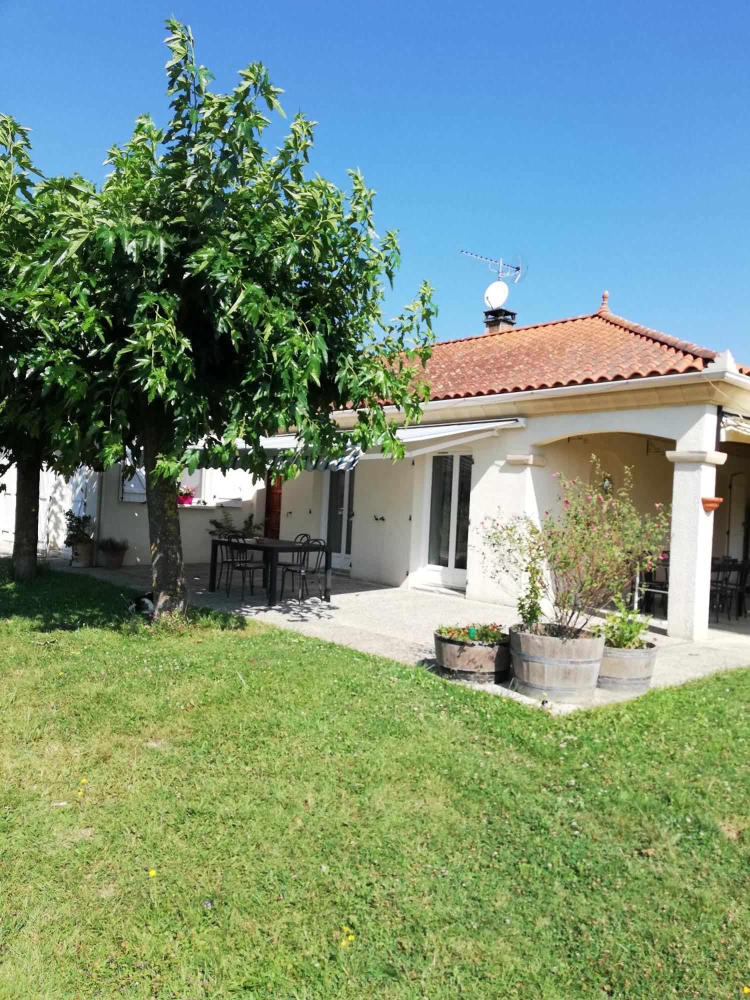 Suite Jomenisa Auriébat Exterior photo
